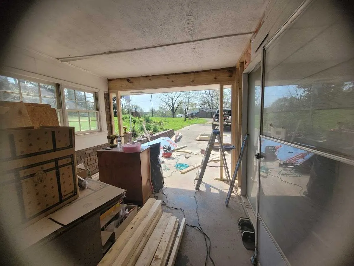 Air movers and dehumidifier for Water Mitigation Services in Northbrook